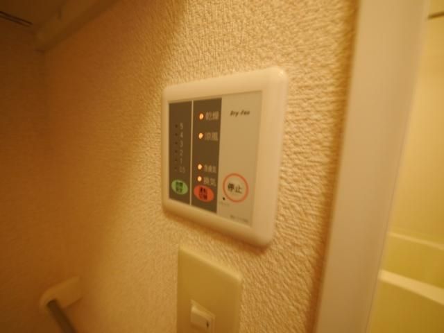 洗面設備　★浴室内乾燥機リモコンです★