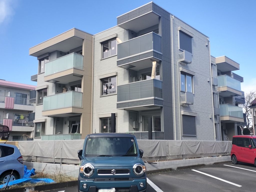 【厚木市松枝のマンションのロビー】