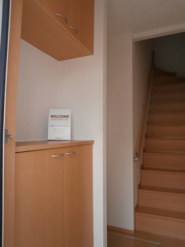 玄関　図面と現状に相違がある場合には現状を優先