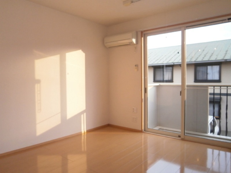 居室・リビング　図面と現状に相違がある場合には現状を優先