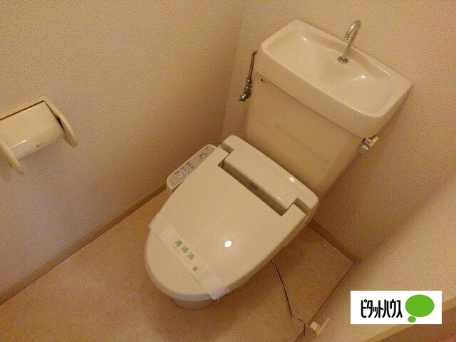 トイレ　イメージ