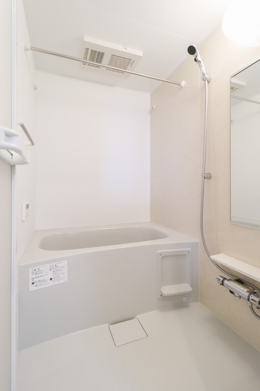 バス・シャワールーム　図面と現状に相違がある場合には現状を優先