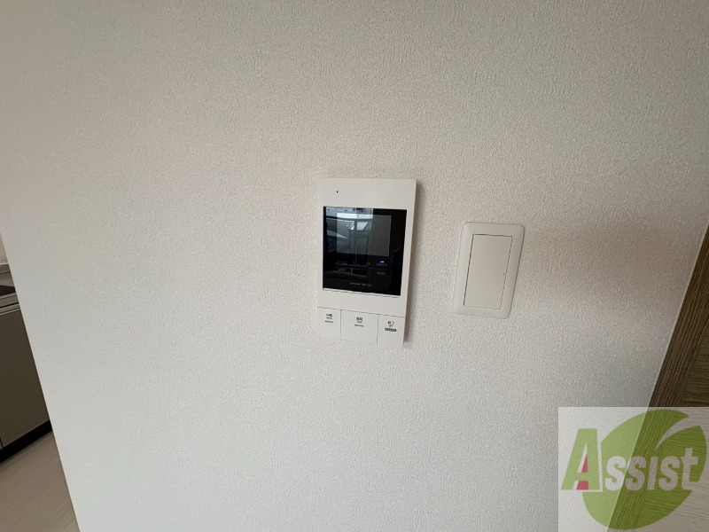 セキュリティ　ＴＶモニター付インターホンです。来客者の顔が見えるので安心！