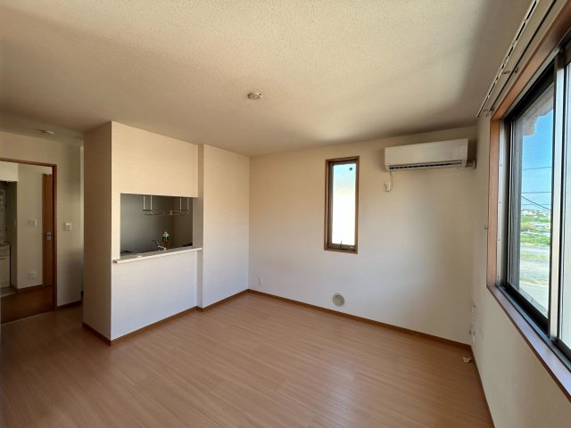 居室・リビング　ゆったり過ごせる居間です