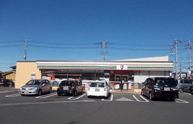 コンビニ　セブンイレブン加茂店（コンビニ）まで1300m