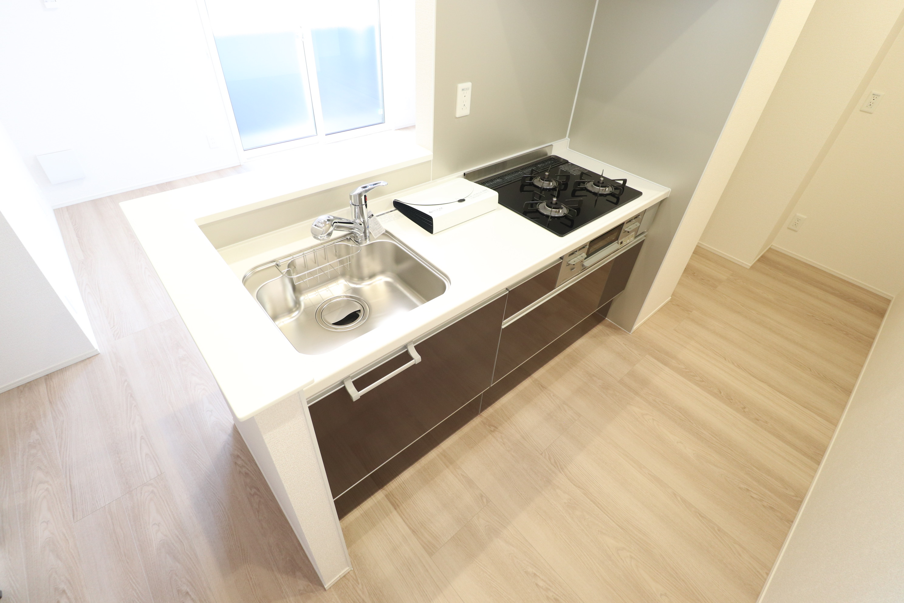 キッチン　3口コンロで使いやすいキッチン♪