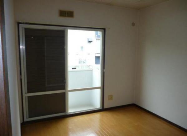 居室・リビング　洋室