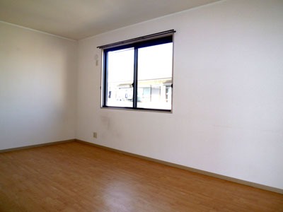 居室・リビング　７．５帖の洋室！