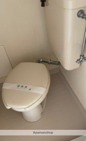 東急大井町線 戸越公園駅 徒歩2分 4階建 築40年のトイレ写真