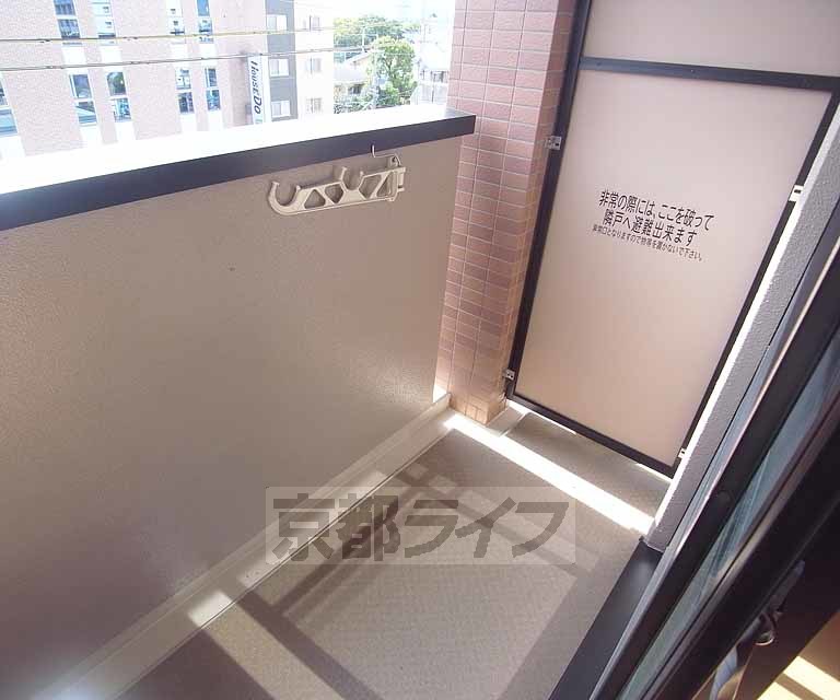 バルコニー　日当たり良好です。