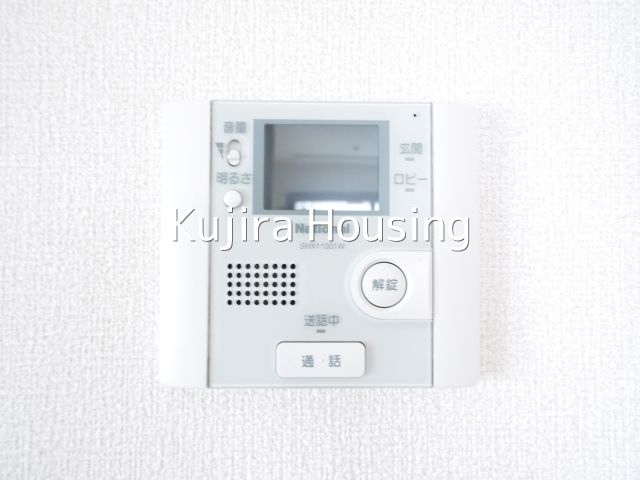 セキュリティ　モニター付きインターホン♪