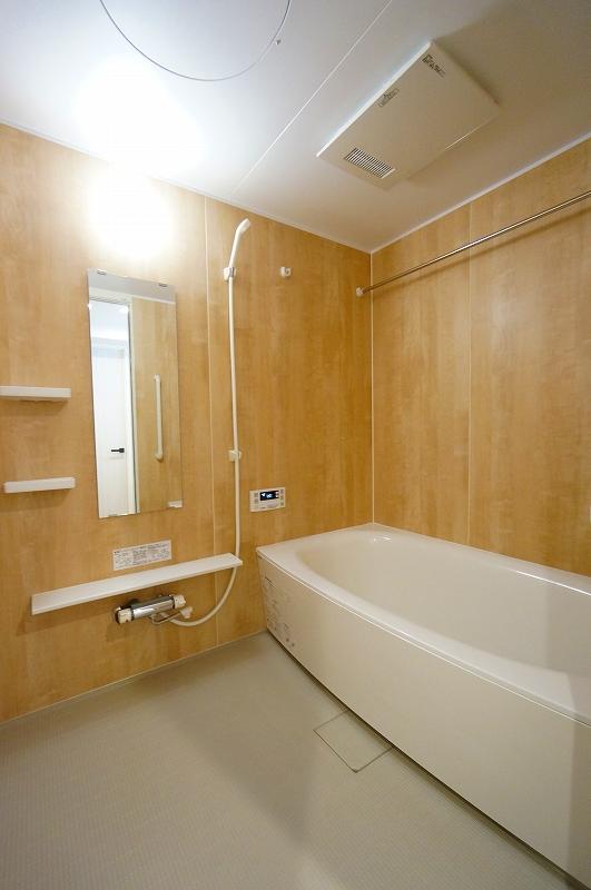 バス・シャワールーム　お風呂で日々の疲れを落としましょう