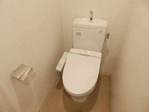 トイレ　シャワー付トイレ