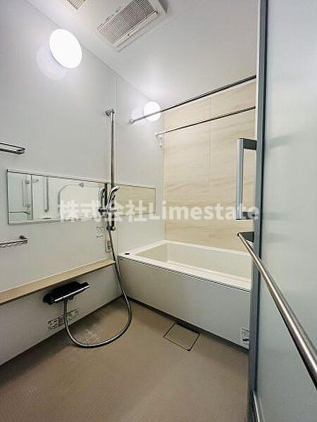 バス・シャワールーム　別部屋参考写真