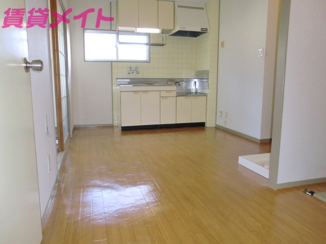 キッチン　同型参考写真