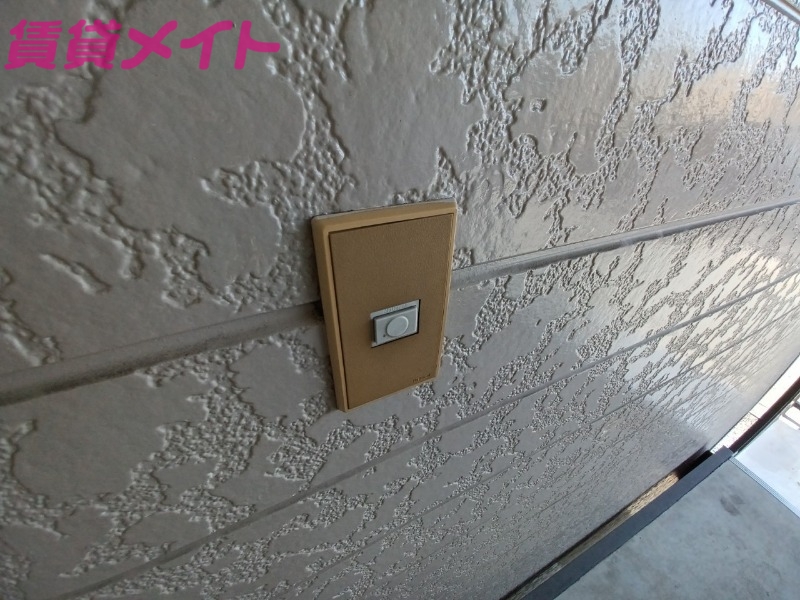 セキュリティ　同型参考写真