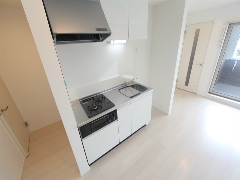 キッチン　システムキッチン（ガス2口コンログリル付）　イメージ写真