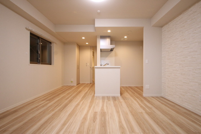 居室・リビング　301リビング\r<br>※写真はモデルルームです。現況優先とな