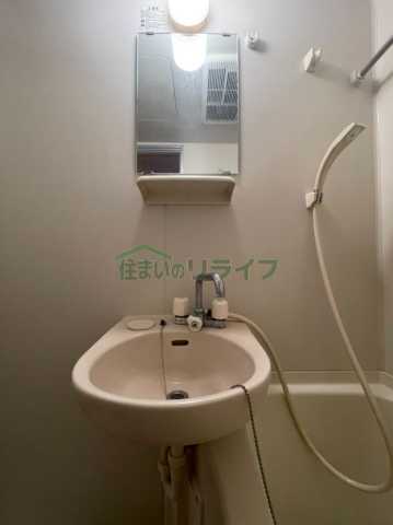 洗面設備　同じ間取り（別部屋）