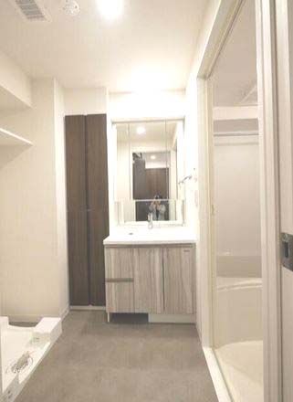 洗面設備　★シャワー付き独立洗面台★