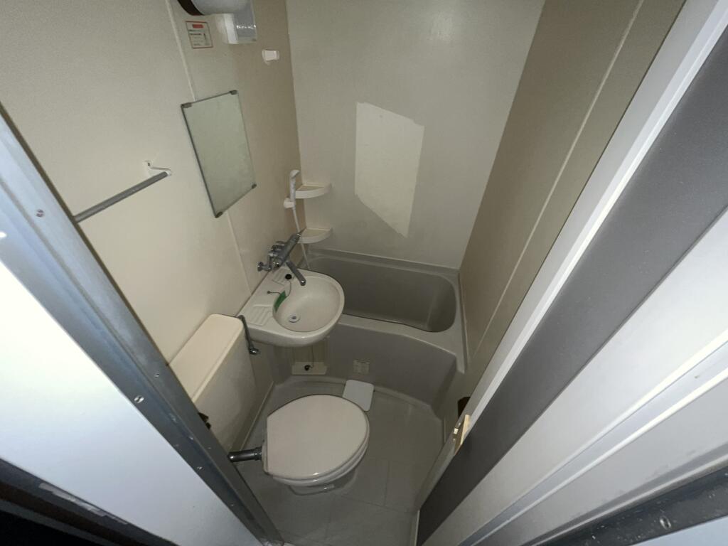 バス・シャワールーム　別号室写真使用