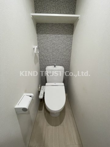 トイレ　落ち着いたトイレです