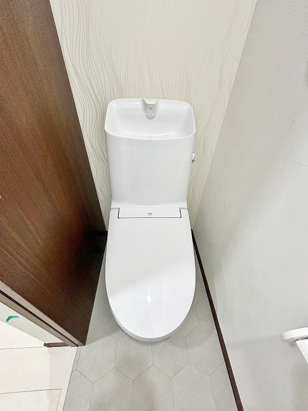 トイレ　★温水洗浄便座★