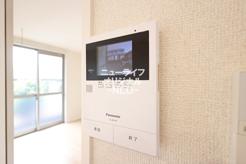 セキュリティ　室内から訪問者を目視できるモニタ付ドアホン★