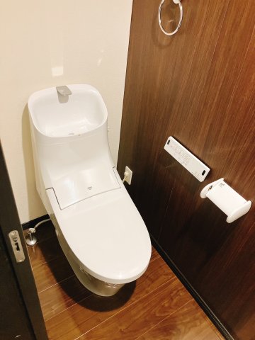 トイレ　同型タイプ