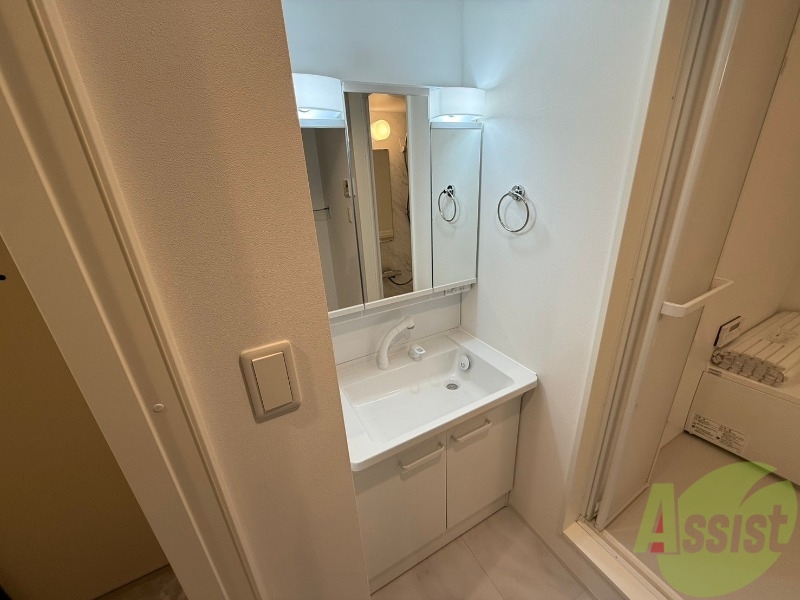 洗面設備　シャンプードレッサーで身支度もラクラクです！