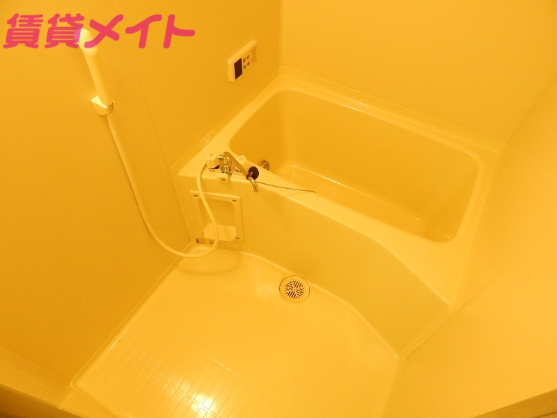 バス・シャワールーム　同物件別室写真