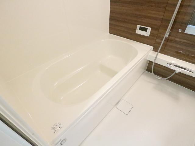 バス・シャワールーム　ゆったり過ごせるお風呂です