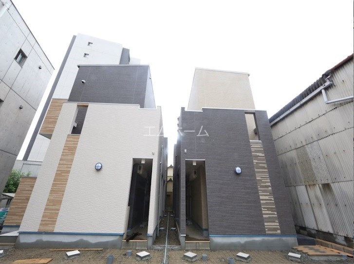 建物外観　外観　デザイナーズ　光インターネット無料