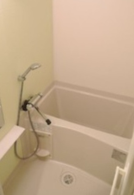 バス・シャワールーム　バスルーム