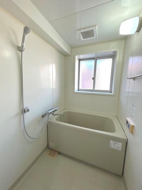 バス・シャワールーム　※別室写真