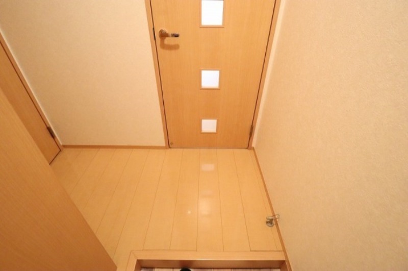 玄関　図面と現状に相違がある場合には現状を優先