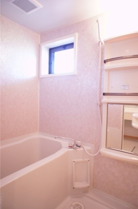 バス・シャワールーム　図面と現状に相違がある場合には現状を優先