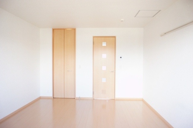 居室・リビング　図面と現状に相違がある場合には現状を優先