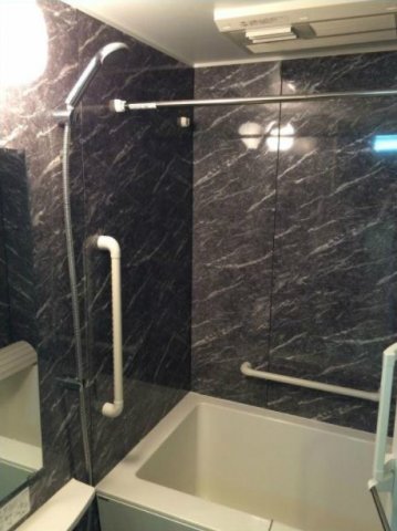 バス・シャワールーム　☆ゆっくりくつろげるお風呂☆