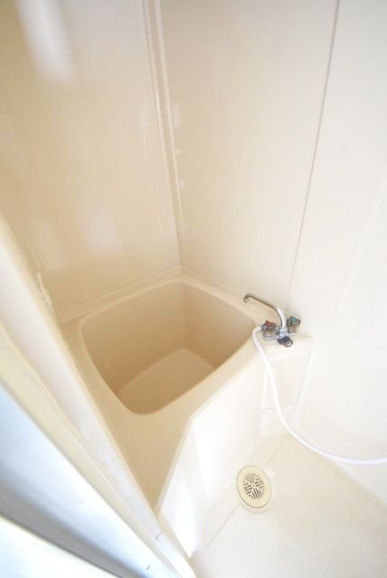 バス・シャワールーム　バスルーム