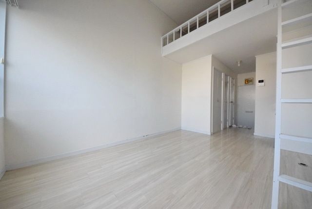 居室・リビング　居室