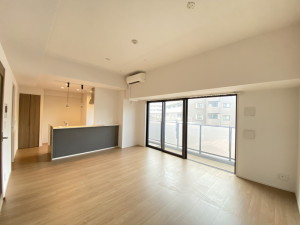 居室・リビング　写真は同タイプ住居です。