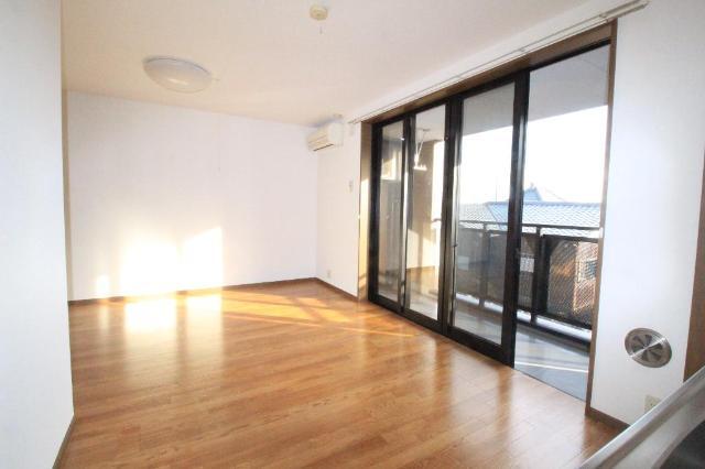 居室・リビング　リビング