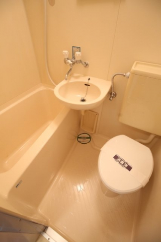 バス・シャワールーム　バスルーム