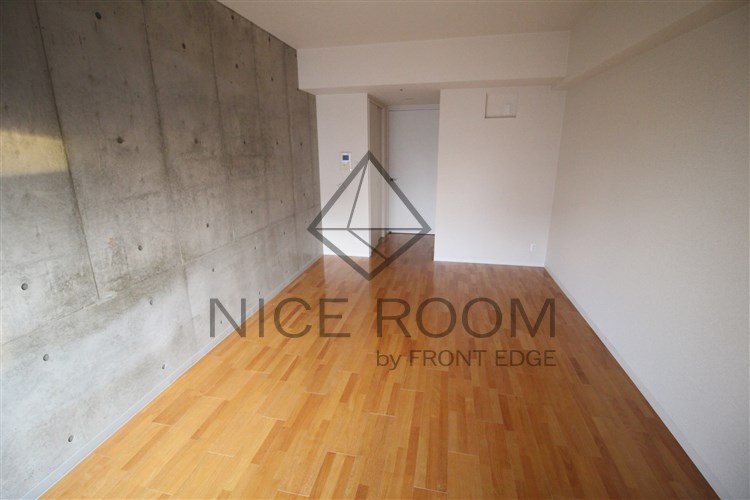 居室・リビング　エグゼ難波東　洋室