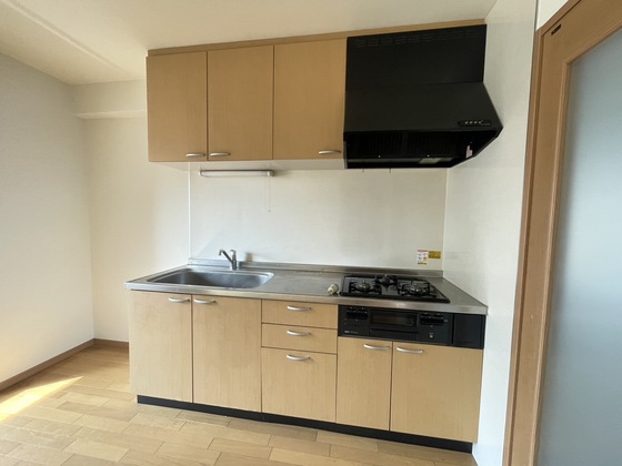 キッチン　※別部屋の写真です