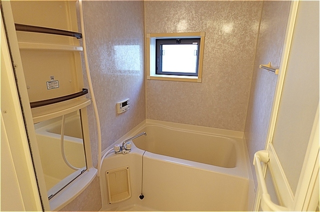 バス・シャワールーム　浴室