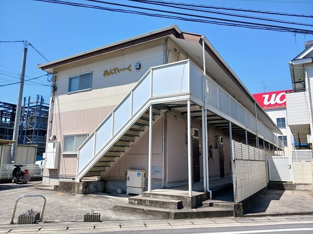 建物外観　建物外観を気になさる方へ、見た目の良い物件です