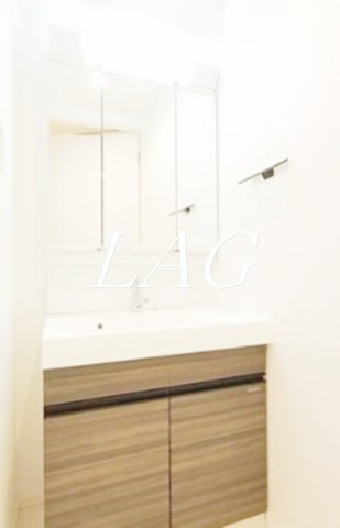 洗面設備　洗面台です。