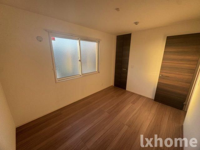 居室・リビング　きれいな洋室です